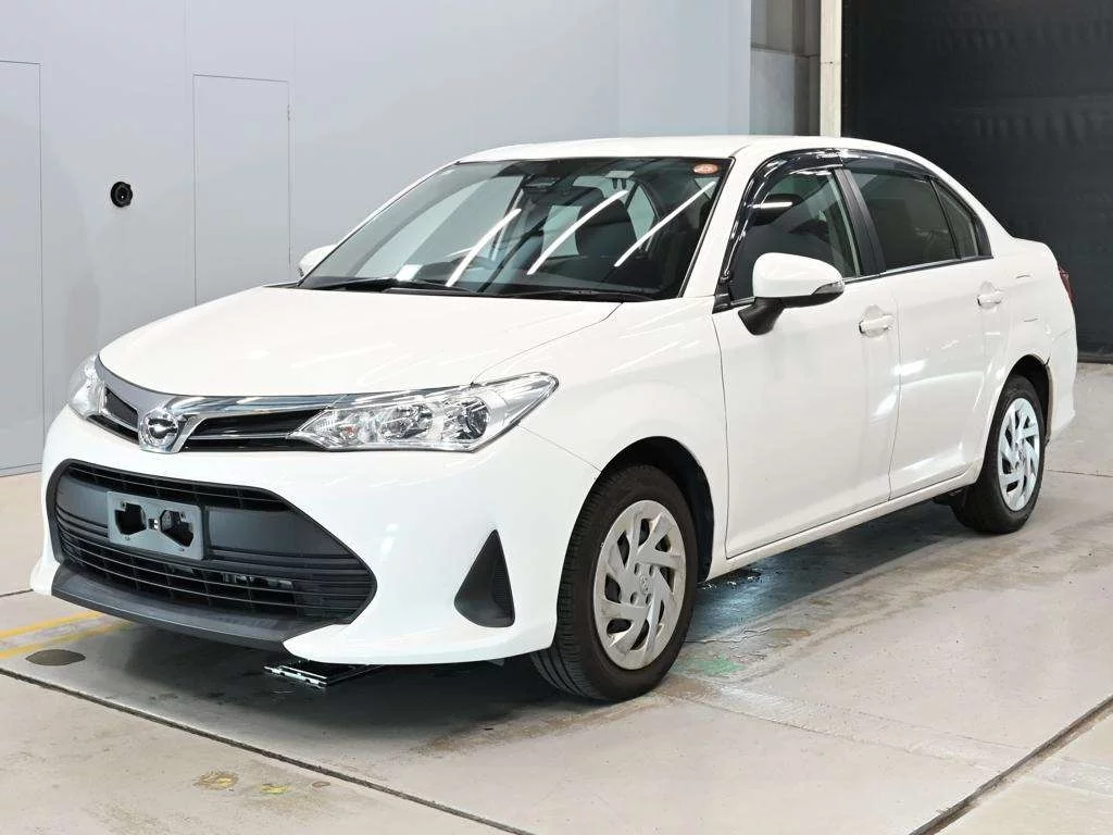 Toyota Corolla Axio NRE161 2019